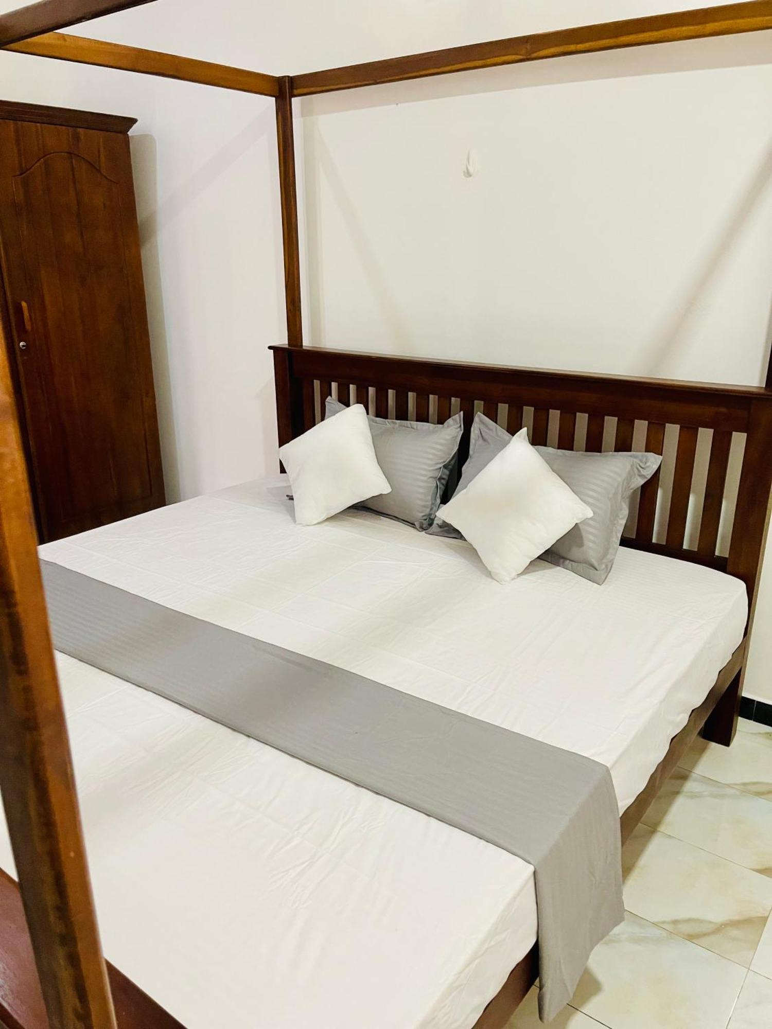 Sand & Surf Guest House Νεγκόμπο Εξωτερικό φωτογραφία