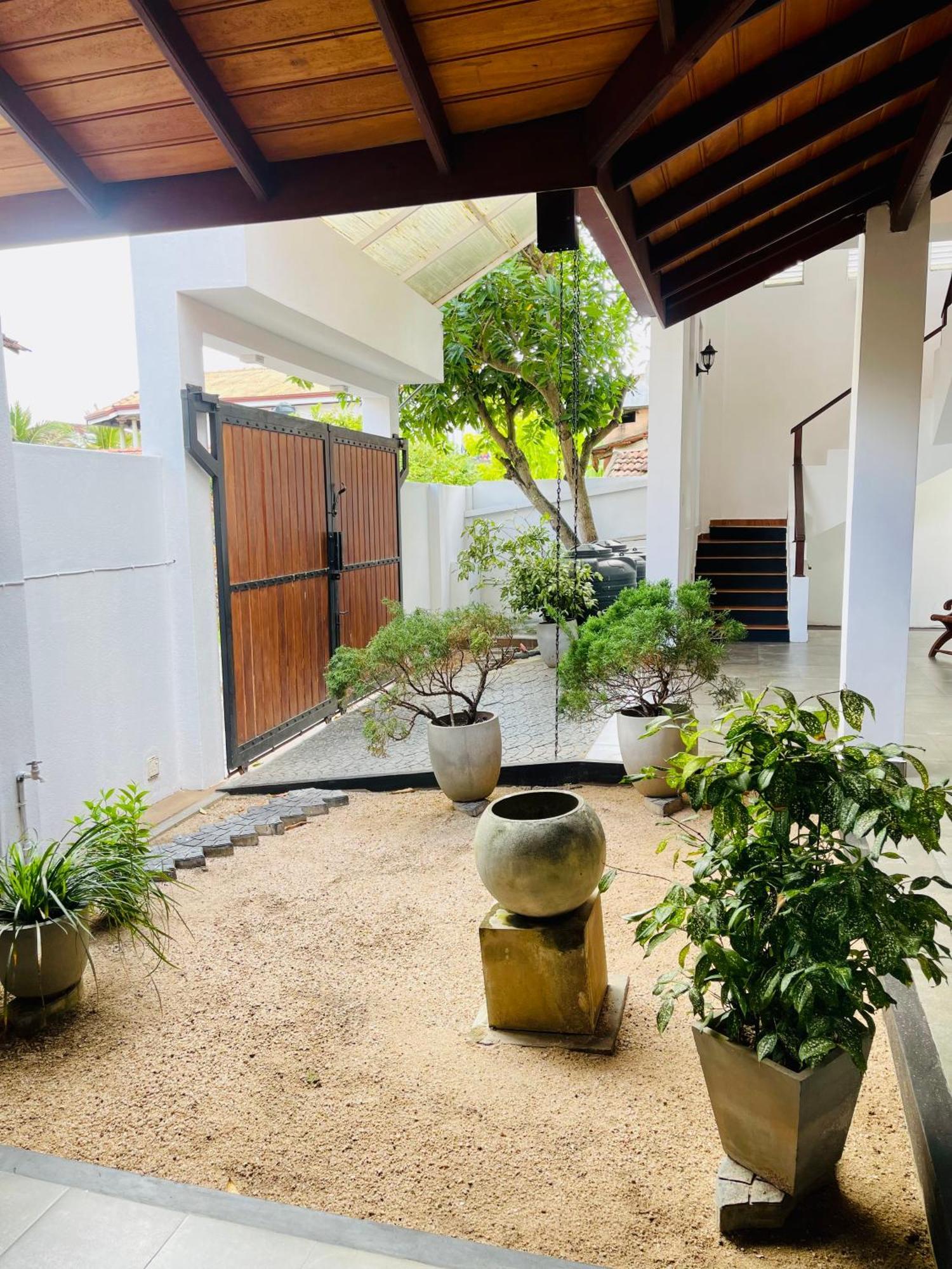 Sand & Surf Guest House Νεγκόμπο Εξωτερικό φωτογραφία